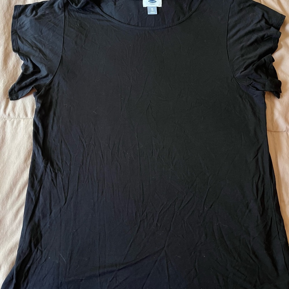 Old Navy Black Short Sleeve Tee